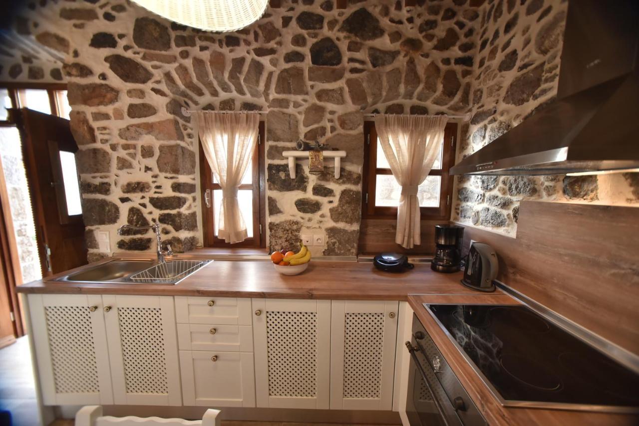 Patriko Nisyrian Guesthouse Mandrákion Zewnętrze zdjęcie