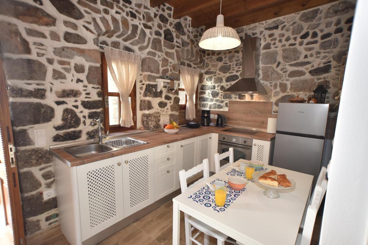 Patriko Nisyrian Guesthouse Mandrákion Zewnętrze zdjęcie